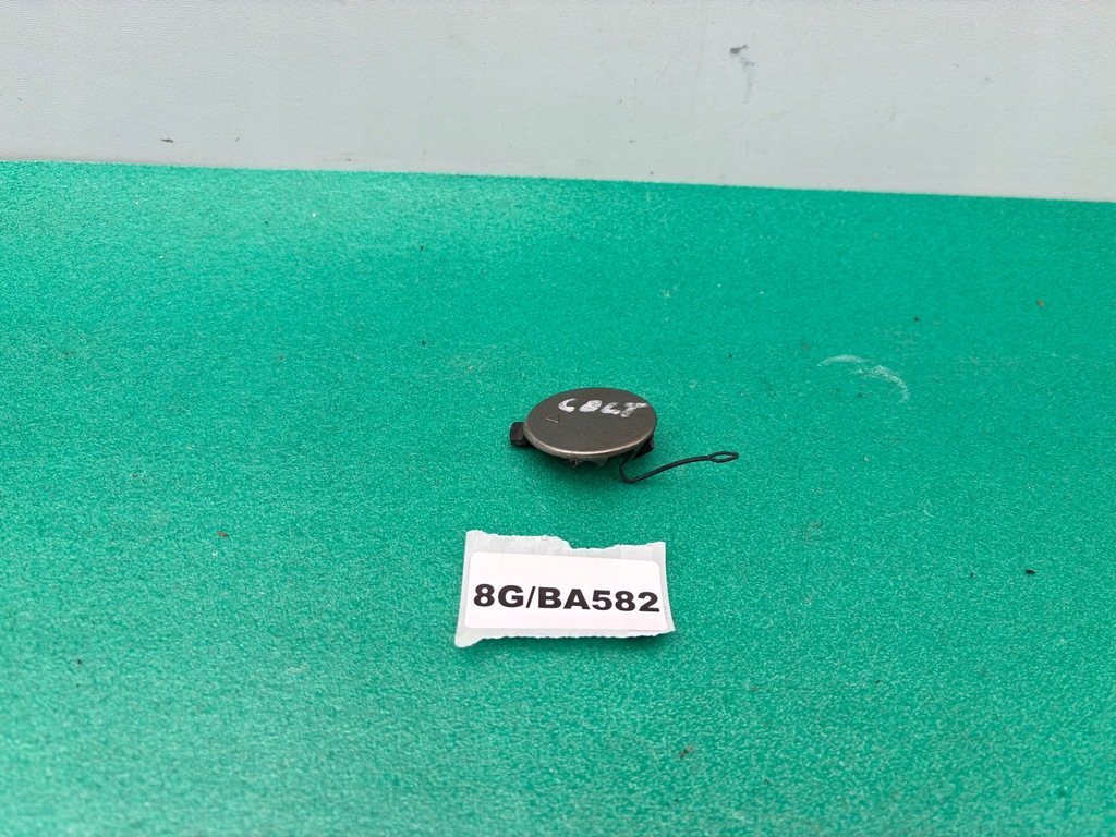 фото №1, Mitsubishi colt z30 2008-2012 rok заглушка фаркоп бампера перед 8g/ba582