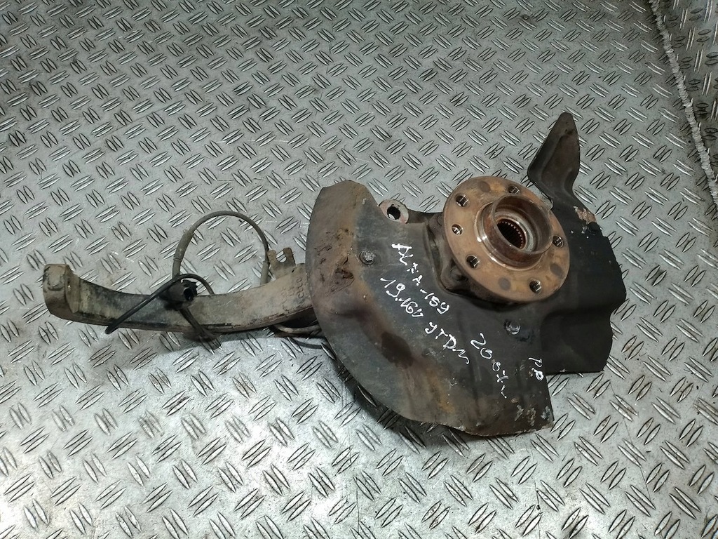 фото №7, Поворотний кулак правий перед alfa romeo 159 1.9 jtdm