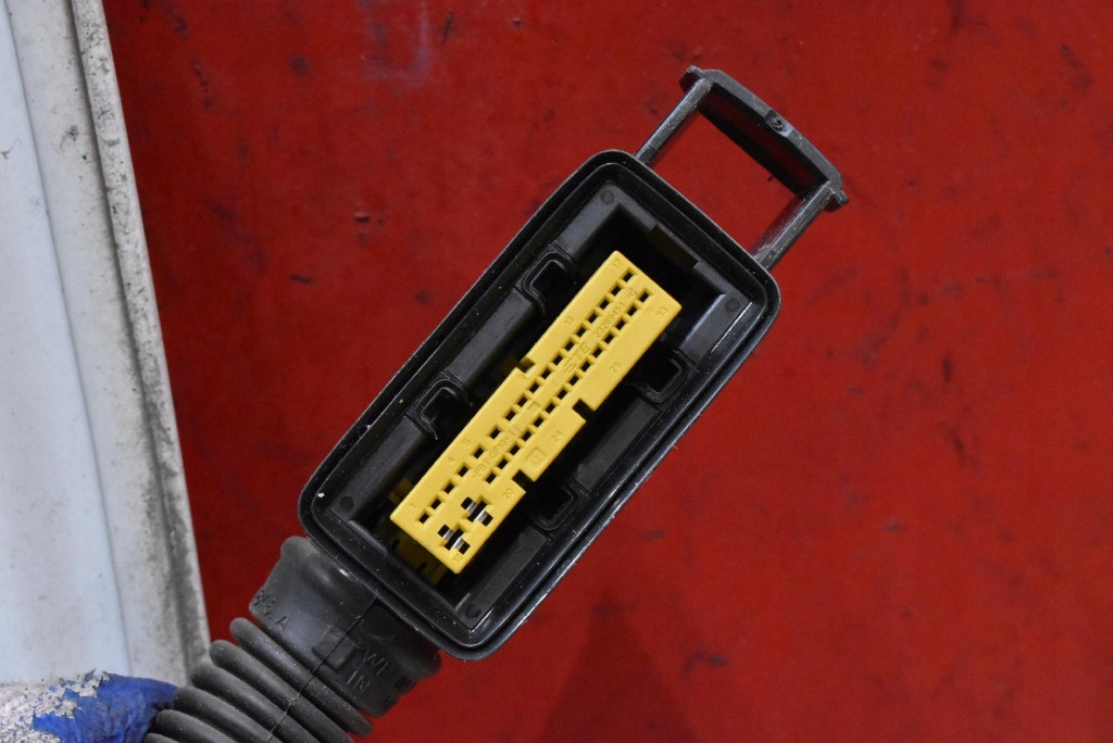 Дверь левая перед передние ls9r vw id3 id.3 19-21 Киев