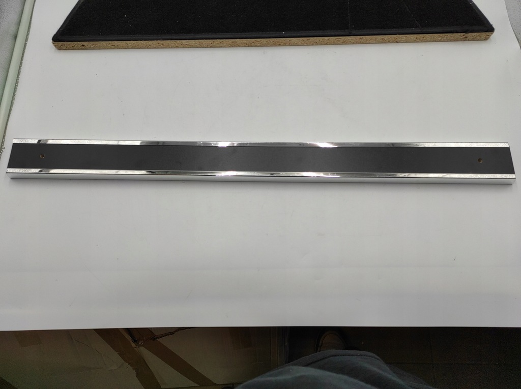 фото №8, Stolik na панель приборная iveco stralis лампа