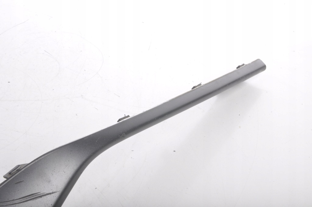 Volvo s60 v60 рестайлинг  решётка решётка  бампера правая 31353655 с Разборки