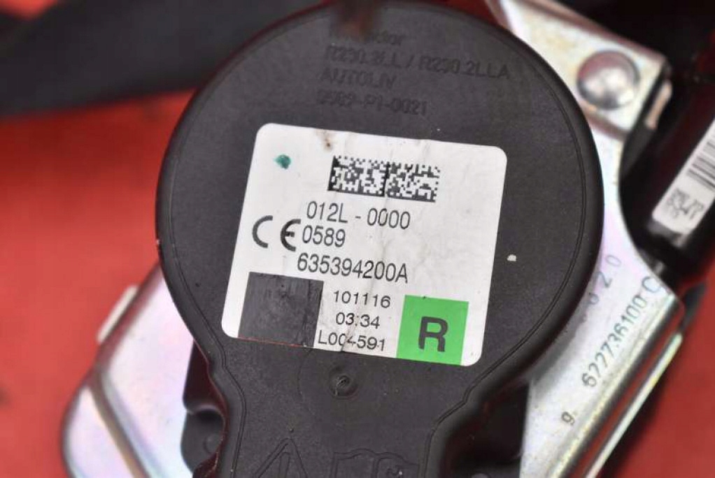 фото №6, Pas безопасности правый перед eu 635394200a jaguar f-pace x761 16-20