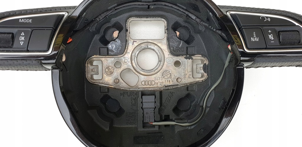 фото №9, Audi q3 8u воздуховод спортивный sport sline s-line лепестки переключения dsg