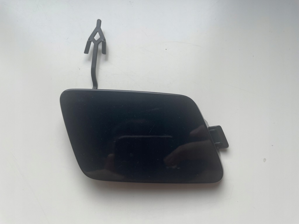 фото №1, Audi a6 c8 basis 2018-2023 заглушка фаркоп перед 4k0 оригінал