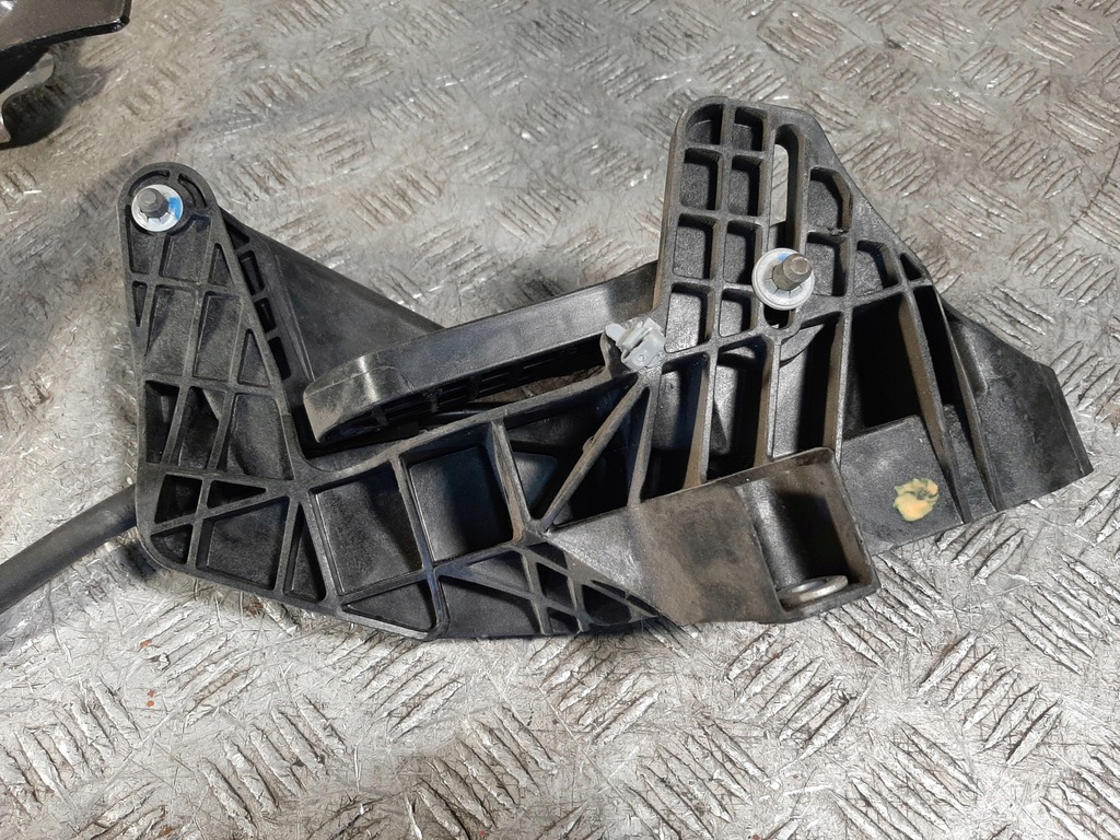 фото №11, Chevrolet silverado 12 механізм регулювання педалей