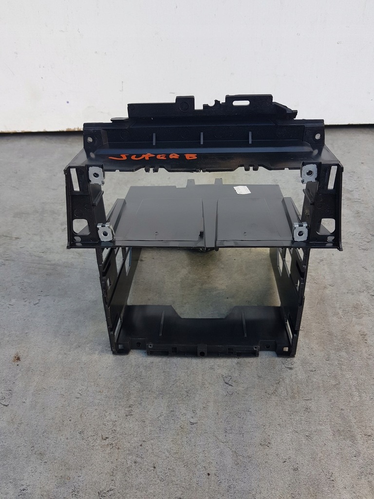 фото №1, Рамка радіо skoda superb i 3u0858757