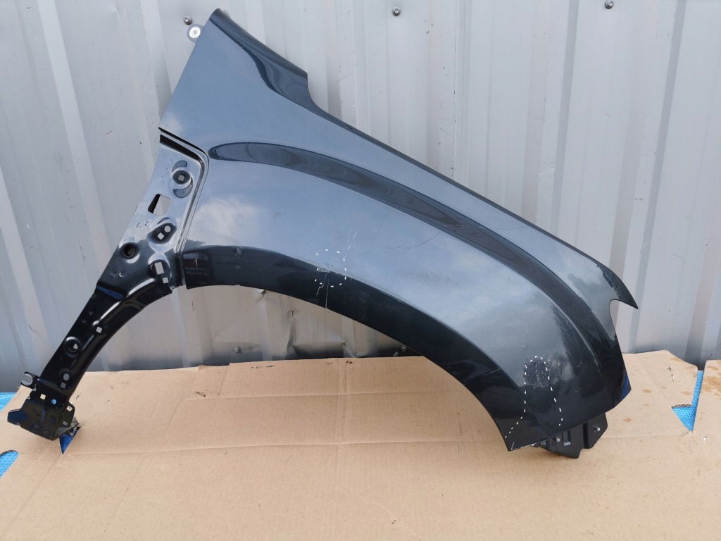 фото №1, Dacia duster ii 17- крыло правый перед передний