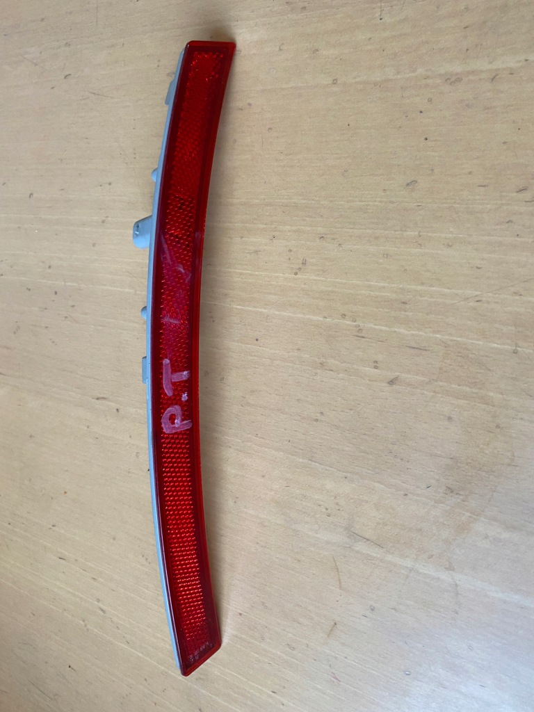 фото №1, Chevrolet corvette c7 габаритний ліхтар лампа габаритна