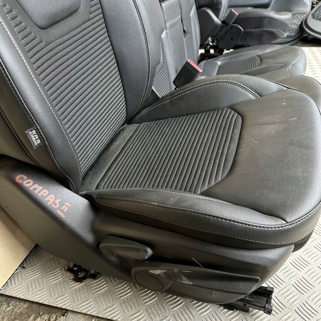 фото №6, Сиденья заднее сиденье полукожа jeep compass ii 2021 rok