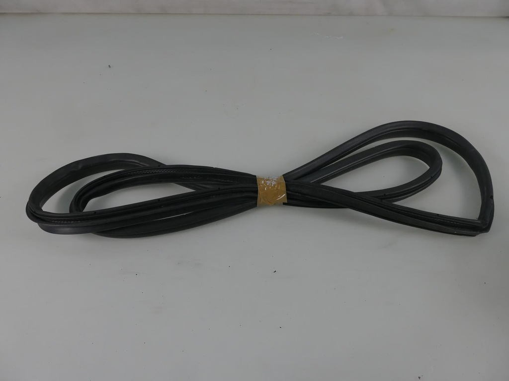 фото №1, Mitsubishi outlander ii прокладка дверь правый перед правая передняя