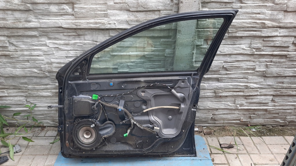 фото №14, Двері перед передні праве volvo s40 00-04r