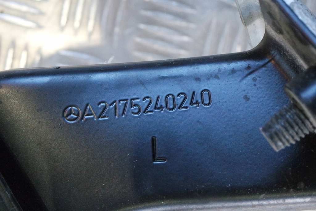 фото №6, Распорка подвеска mercedes s cabrio w217 a2175240240 a2175240340
