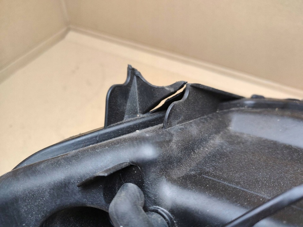 фото №9, Лампа передняя правая сторона chrysler town and country 5 2009