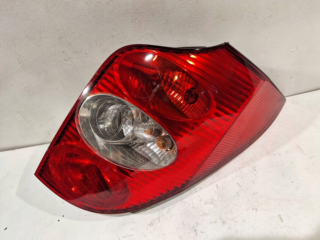 фото №1, Лампа задня права renault laguna ii kombi