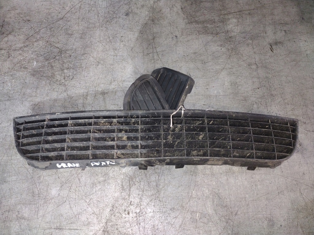 фото №1, Решётки бампера перед комплект fiat grande punto