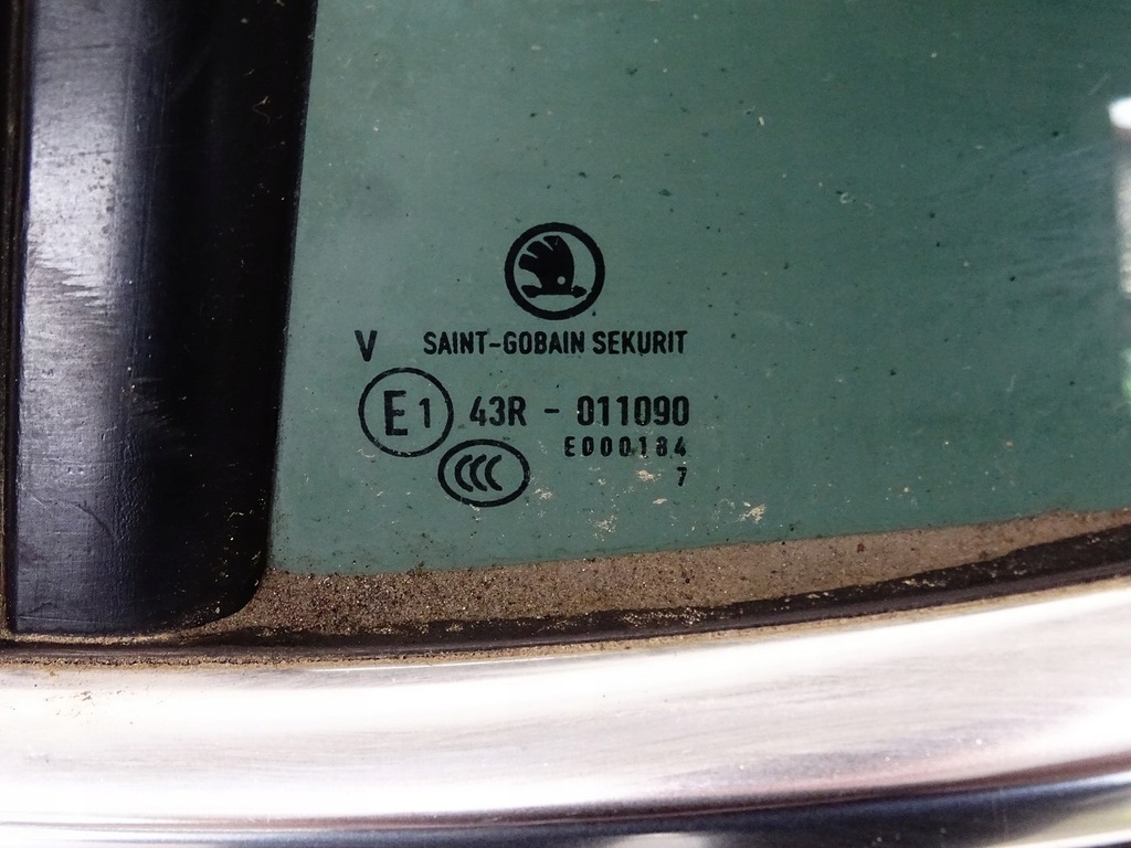 фото №16, Двері лівий задня ліва задні skoda superb iii sedan lf9r