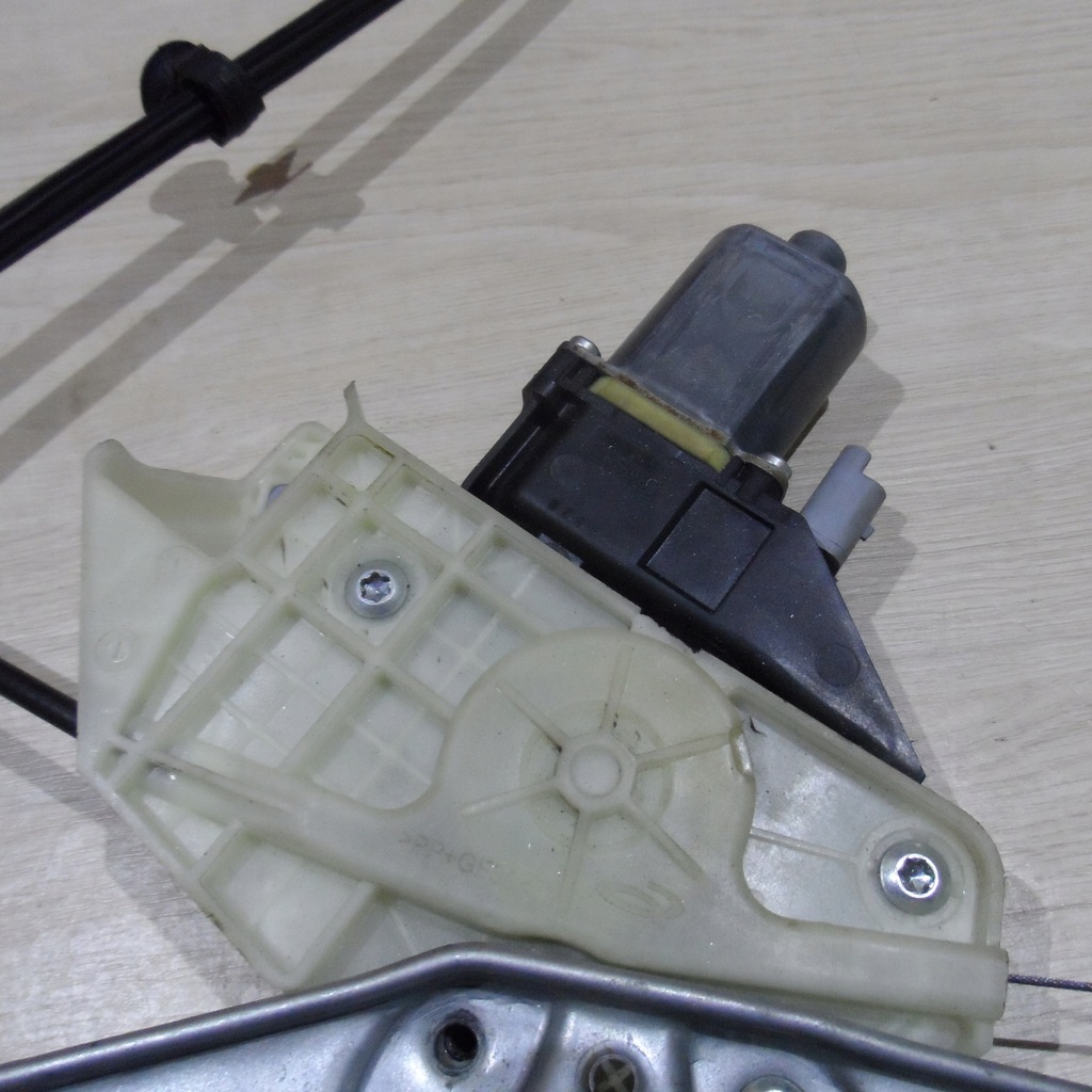 фото №16, Механизм подъемник моторчик стекло c4 cactus 18r