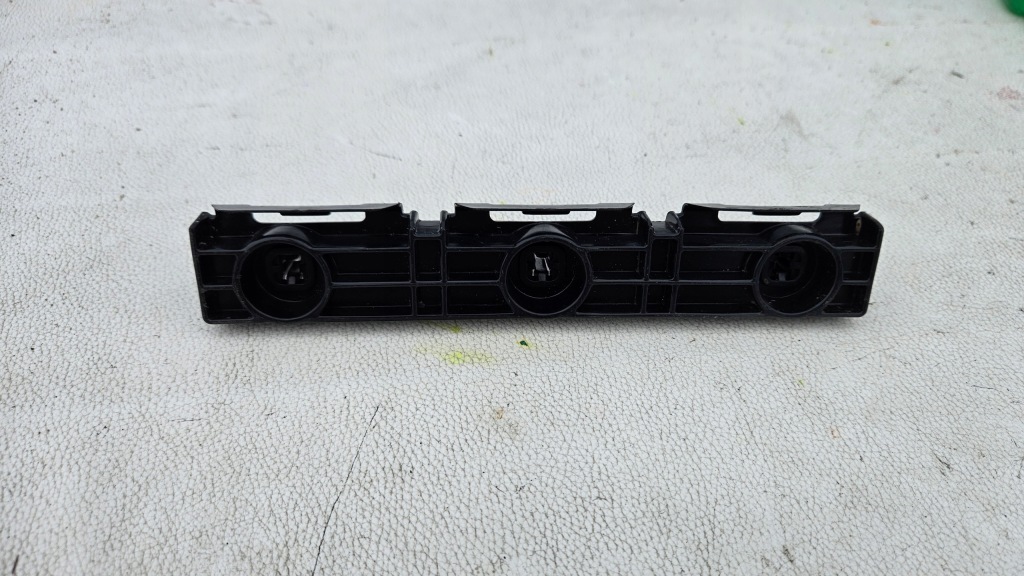 Кронштейн  кронштейн порог tesla model s 1003691-00-b Оригинал