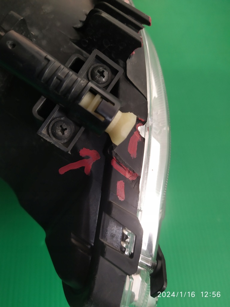 Протитуманна фара led drl лівий hyundai tucson 3 3 92201-d7600 Ціна