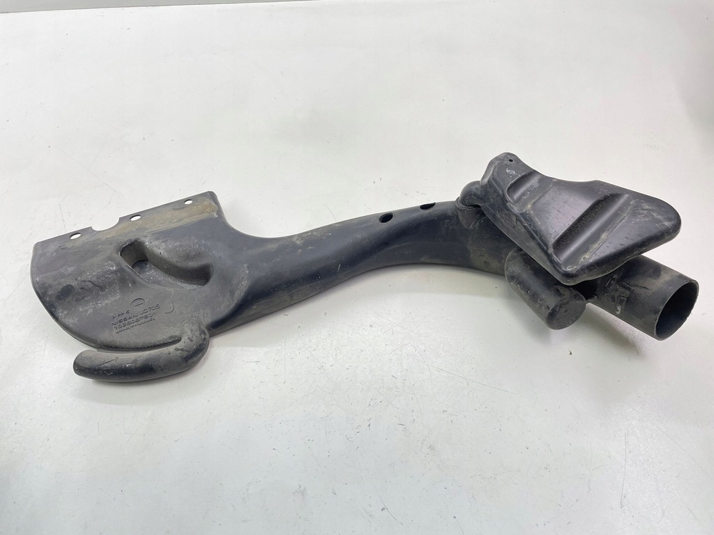 фото №5, Nissan x-trail t31 2008 часть трубы впуска воздуха