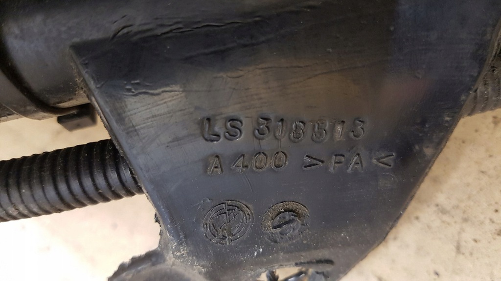 фото №2, Заливна горловина труба пального lancia thesis