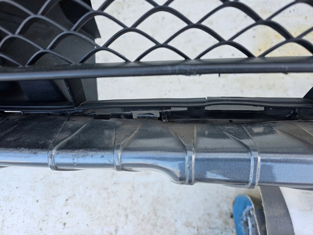 Бампер mercedes gle w166 166 15-18 amg перед передній a1668851538 Зі Шроту