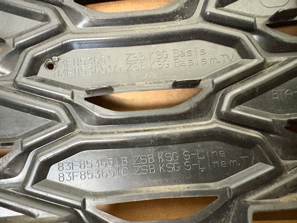 фото №6, Решётка радиатора решётка радиатора audi q3 83f