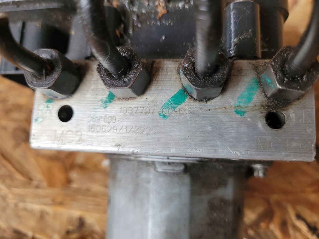 фото №5, Насос abs тормозная tesla model x 1037797-00