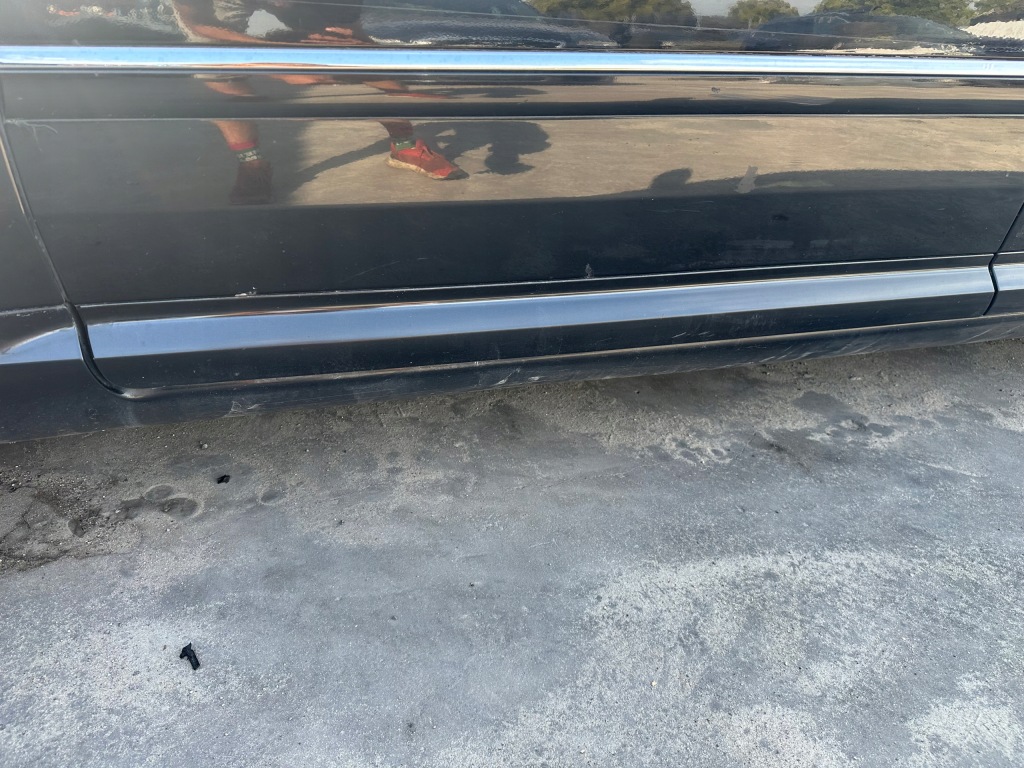 фото №1, Молдинг дверь нижняя левый перед audi a8 d3 lz9y ii lift