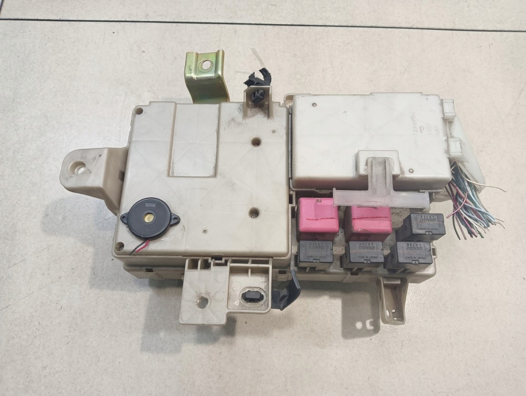 фото №1, Коробка предохранителей toyota camry v 2.4 16v