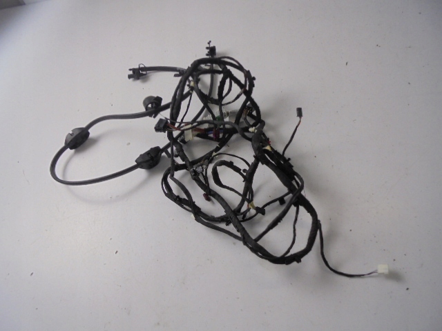 фото №1, Форсунки омывателя электропроводка bmw serii 1 f40 2020 rok