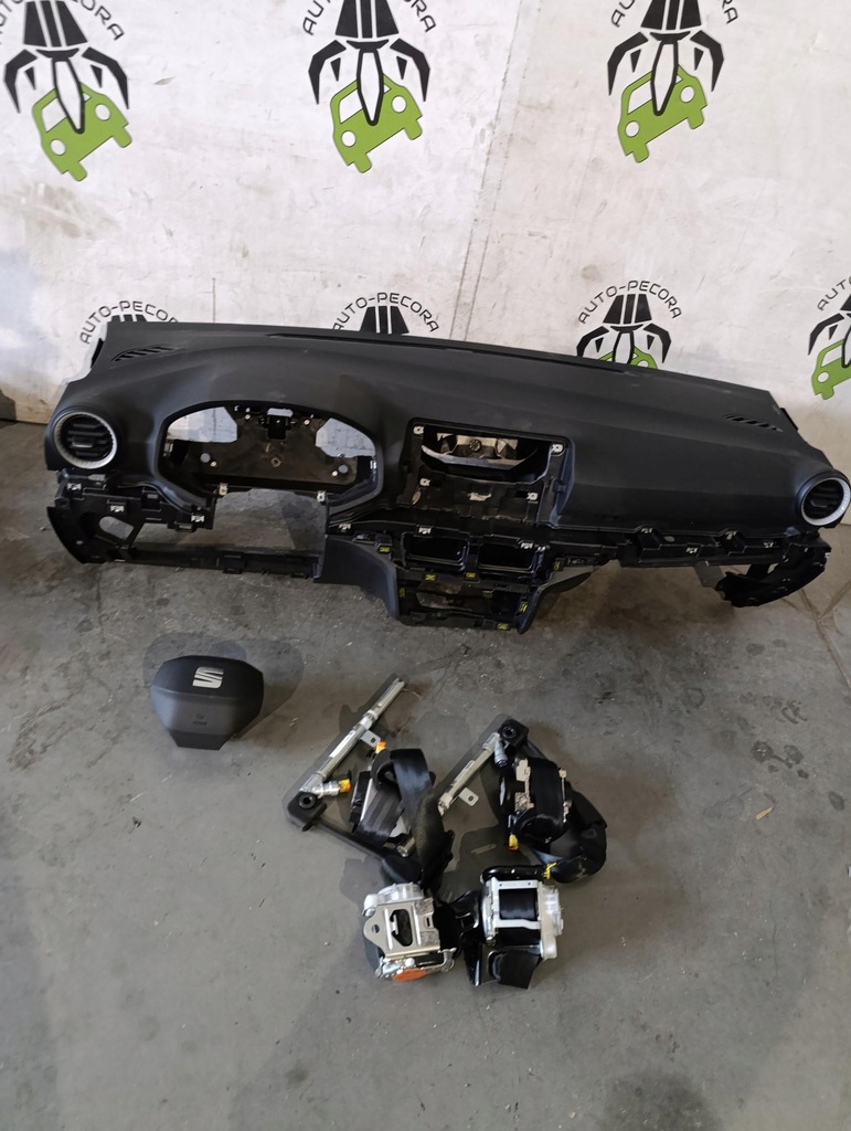 фото №5, Seat arona lift приборная панель консоль ремни 000