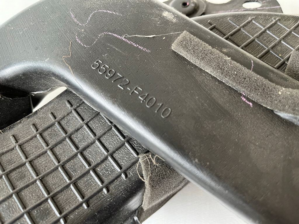 фото №10, Chr c-hr труба канал впуск воздуха