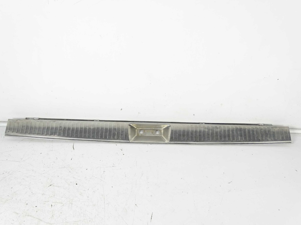 фото №1, Mercedes e w210 молдинг накладка порог багажника