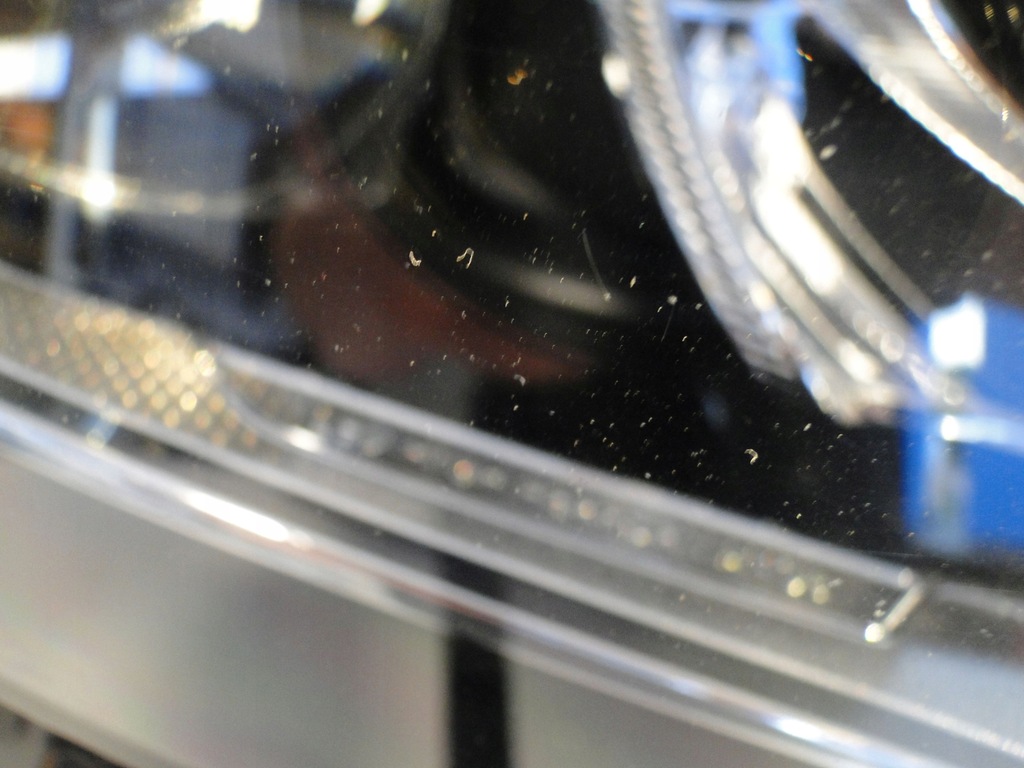 фото №7, Mercedes-benz оригинальный номер a1569067000 лампа передняя p