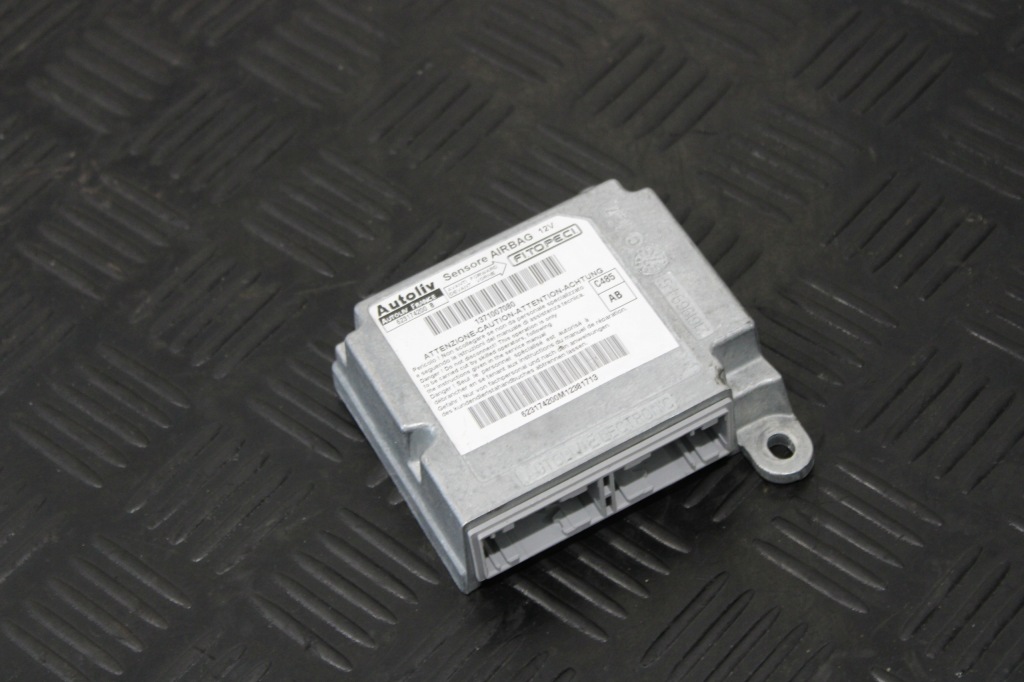 фото №1, Датчик подушка безопасности fiat qubo 1371007080