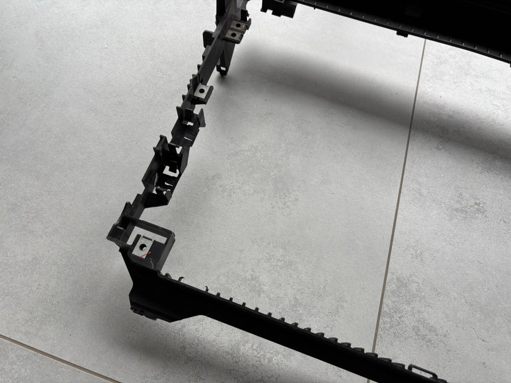 фото №9, Pas перед jaguar f-pace gx73-8a107ac