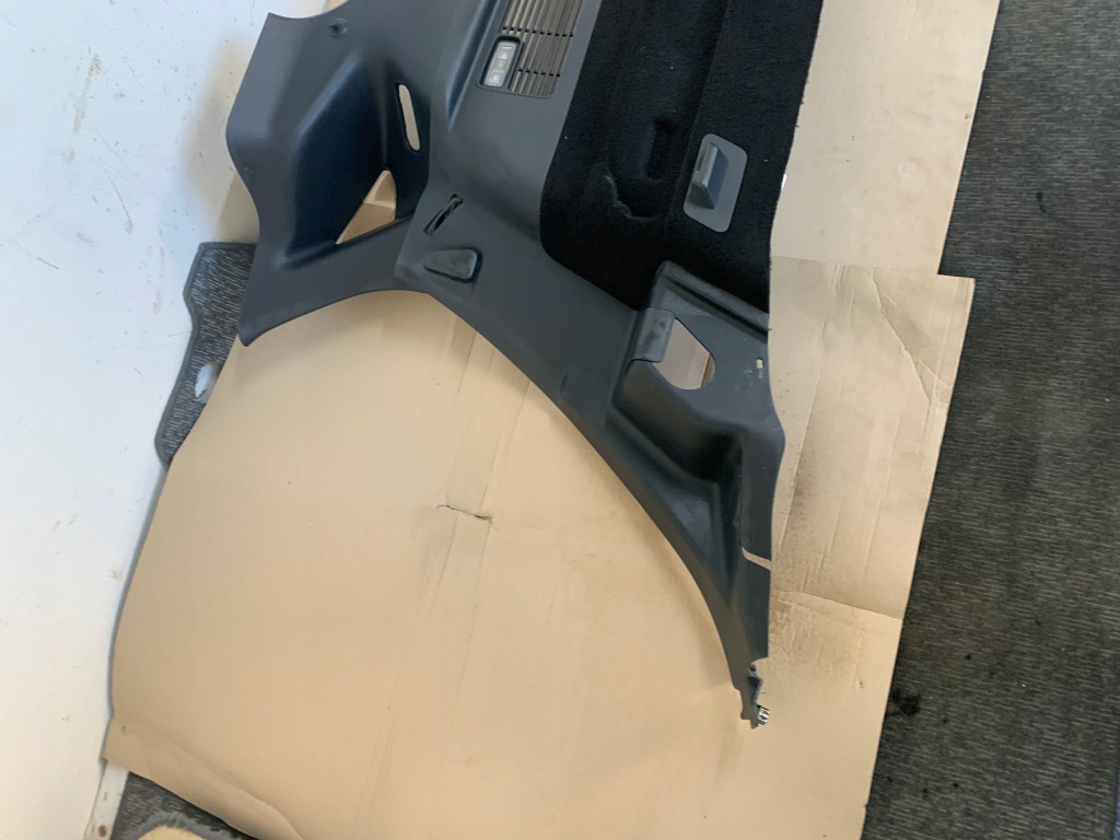 фото №3, Ford mustang mach-e 21r rwd обшивка оббивка багажника правий задня задня