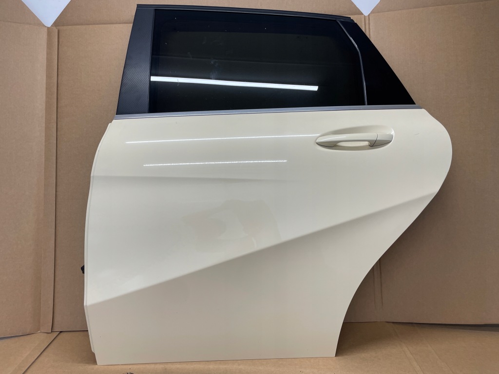 фото №1, Mercedes b klasa w246 дверь левая задняя задние полный