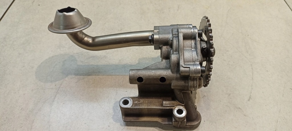 фото №6, Насос масла vw 1.9 sdi 06a115105b