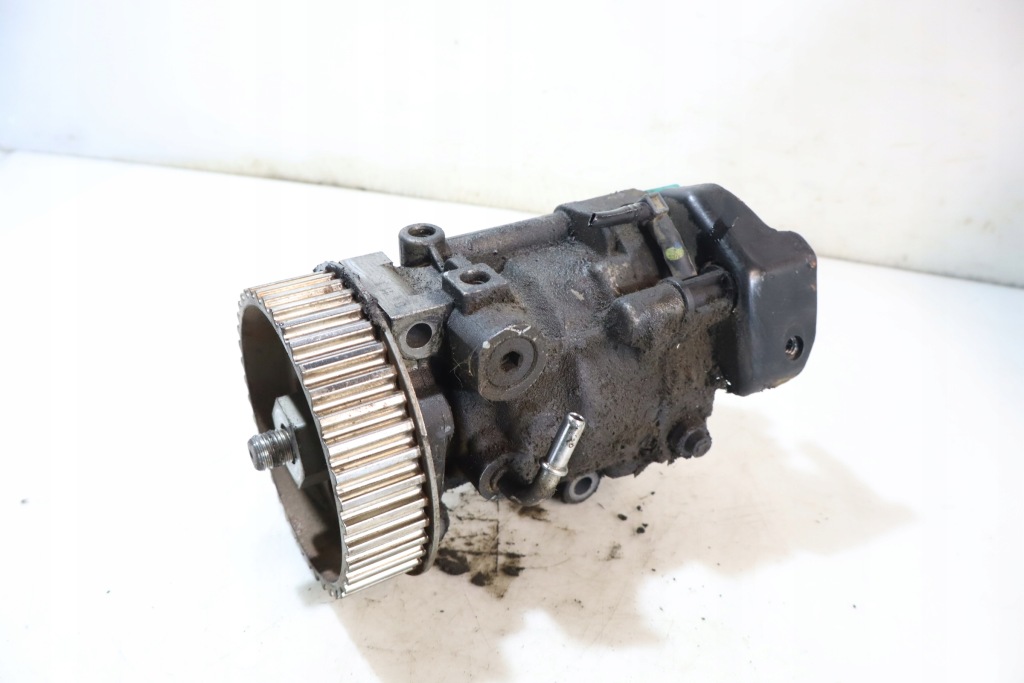 фото №2, Насос впрыскная renault clio iii 1.5dci