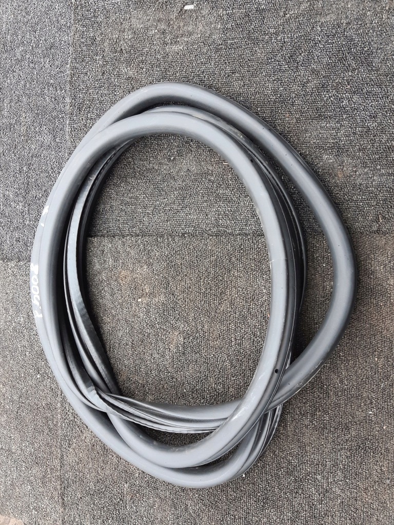 фото №1, Прокладка двері лівий задня peugeot 5008 ii karoseryj