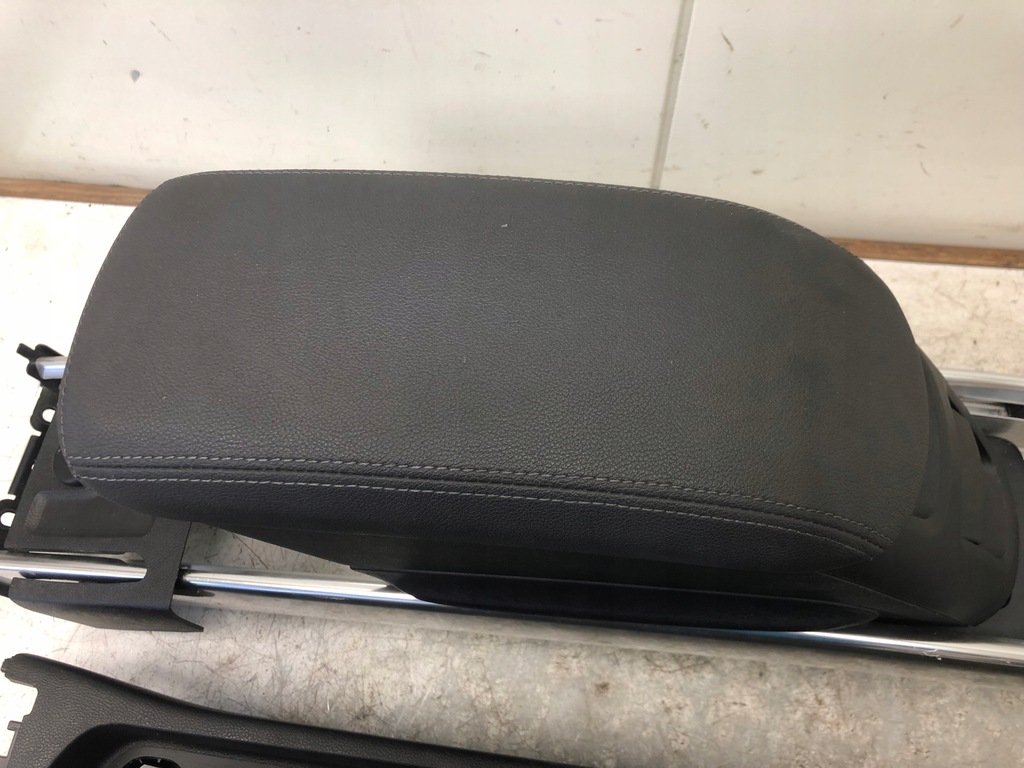 фото №6, Туннель средний подлокотник opel meriva b