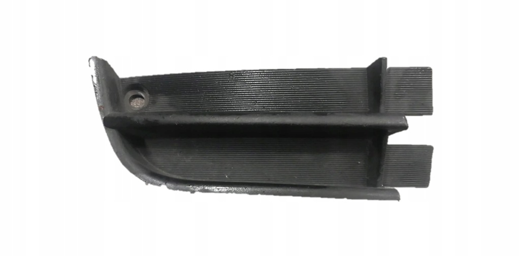 Купить Toyota caldina решётка заглушка противотуманной фары правая