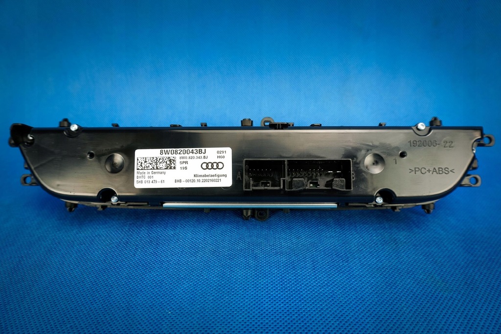 фото №8, Панель кондиционера audi a4 8w a5 lift 8w0820043bj
