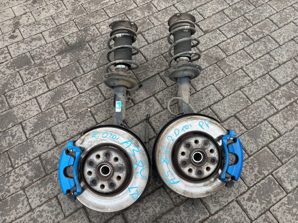 Купити Audi a3 8y поворотний кулак перед ліва 2.0 tdi 2021r