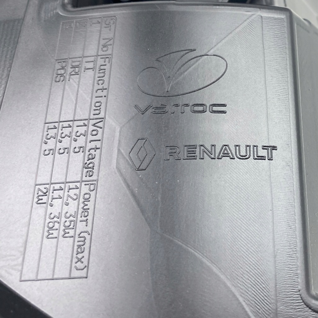 Новая оригинальный номер фара правый перед renault twingo 3 рестайлинг  260105001r с Разборки