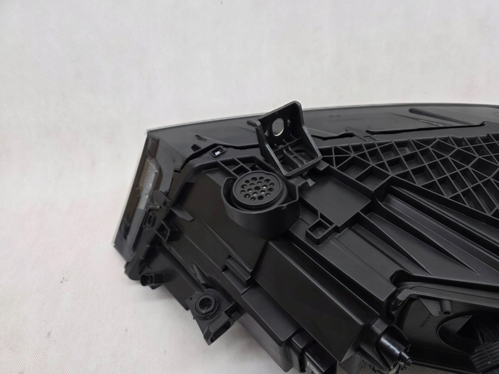 Audi q7 4m 2 2 фара перед передняя левая full led европа 4m0941033 Доставка