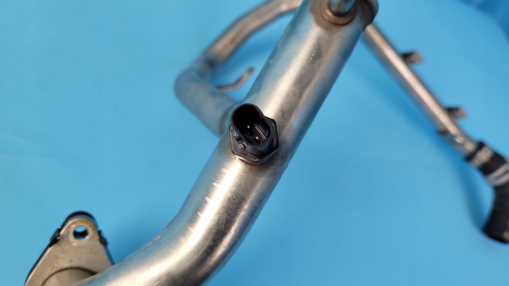 фото №6, Opel insignia b gsi 2.0t 21r магістраль шланг wąż wody 55507429 55488246