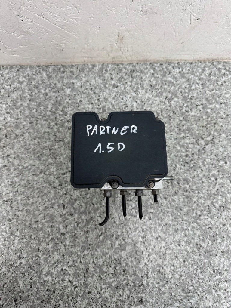 Купити Насос гальмівна abs combo e iv berlingo partner iv 9845052680